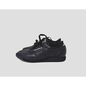 REEBOK CLASSIC BLACK SNEAKERS WOMEN'S‎ 9 very Good pre-owned condition